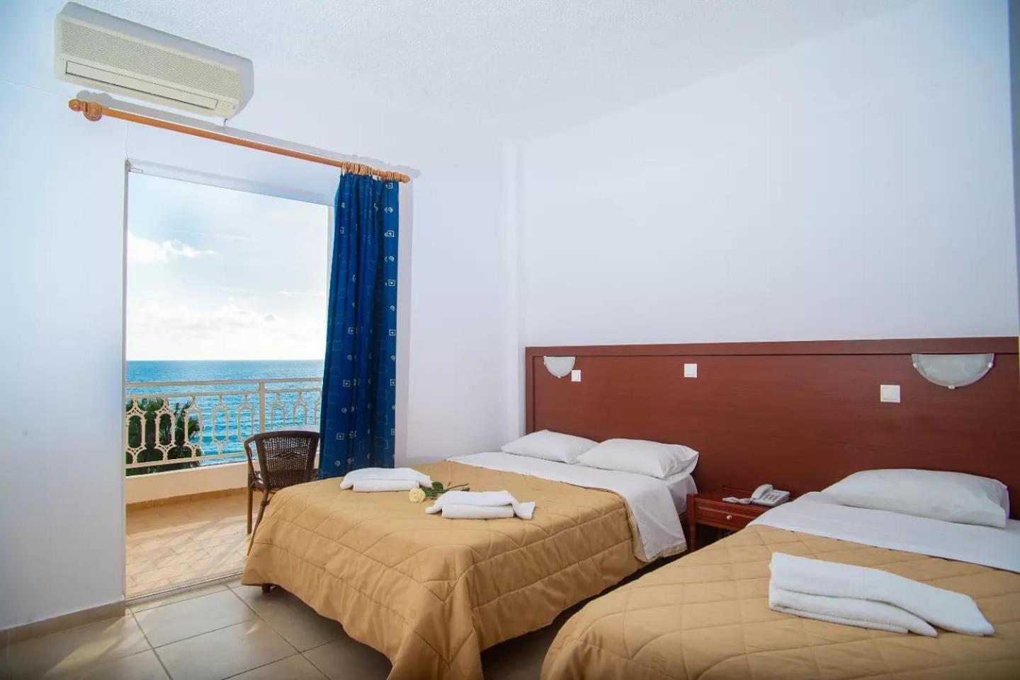 Poseidon Beach Hotel Kastrosikia Exterior photo