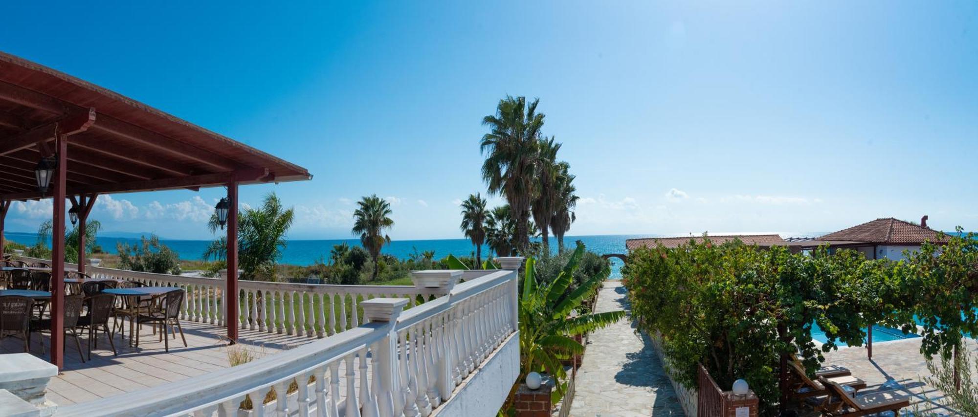 Poseidon Beach Hotel Kastrosikia Exterior photo