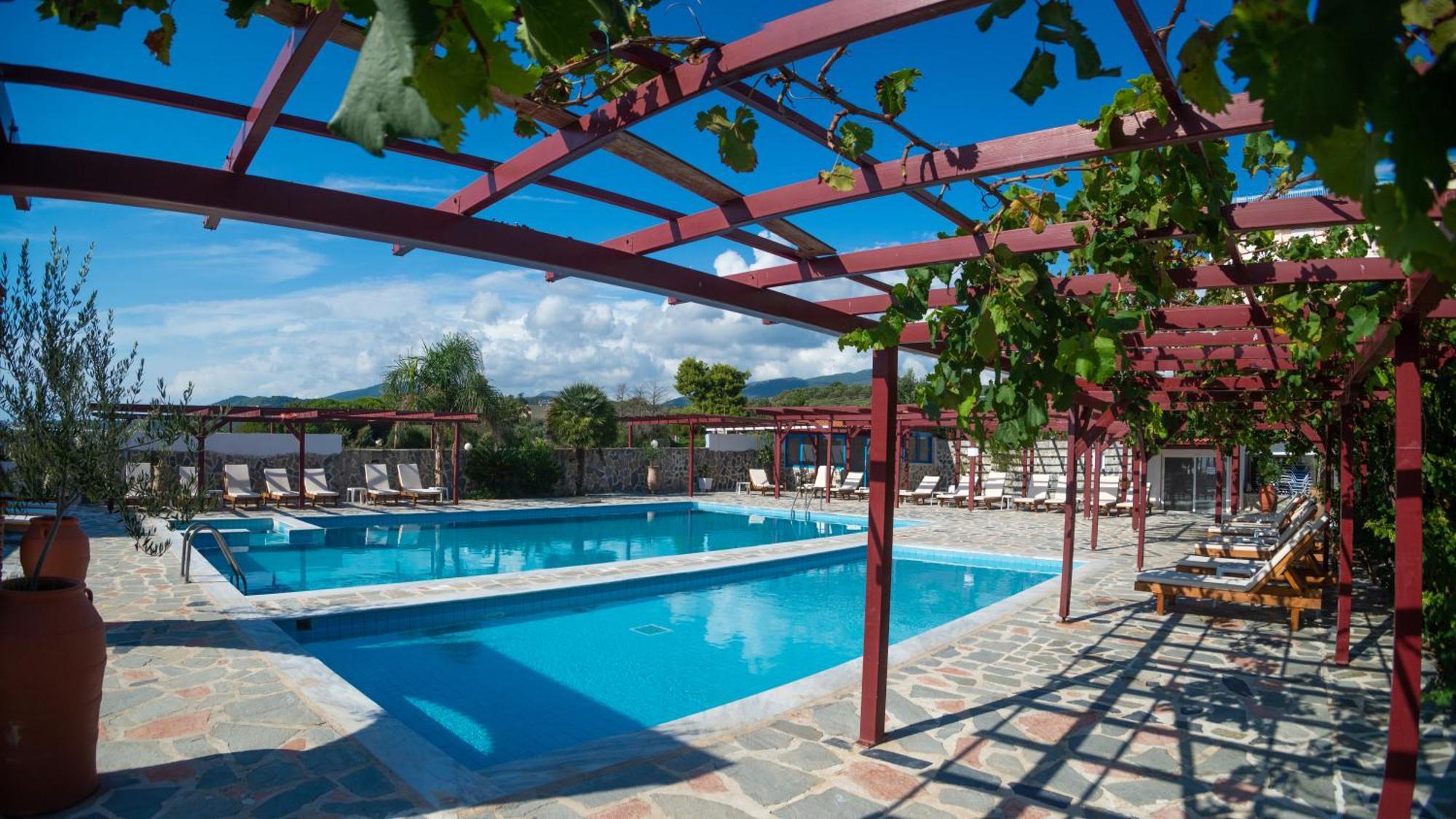 Poseidon Beach Hotel Kastrosikia Exterior photo