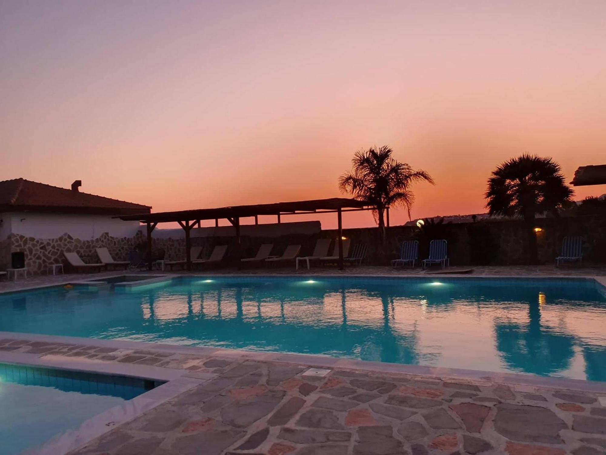 Poseidon Beach Hotel Kastrosikia Exterior photo
