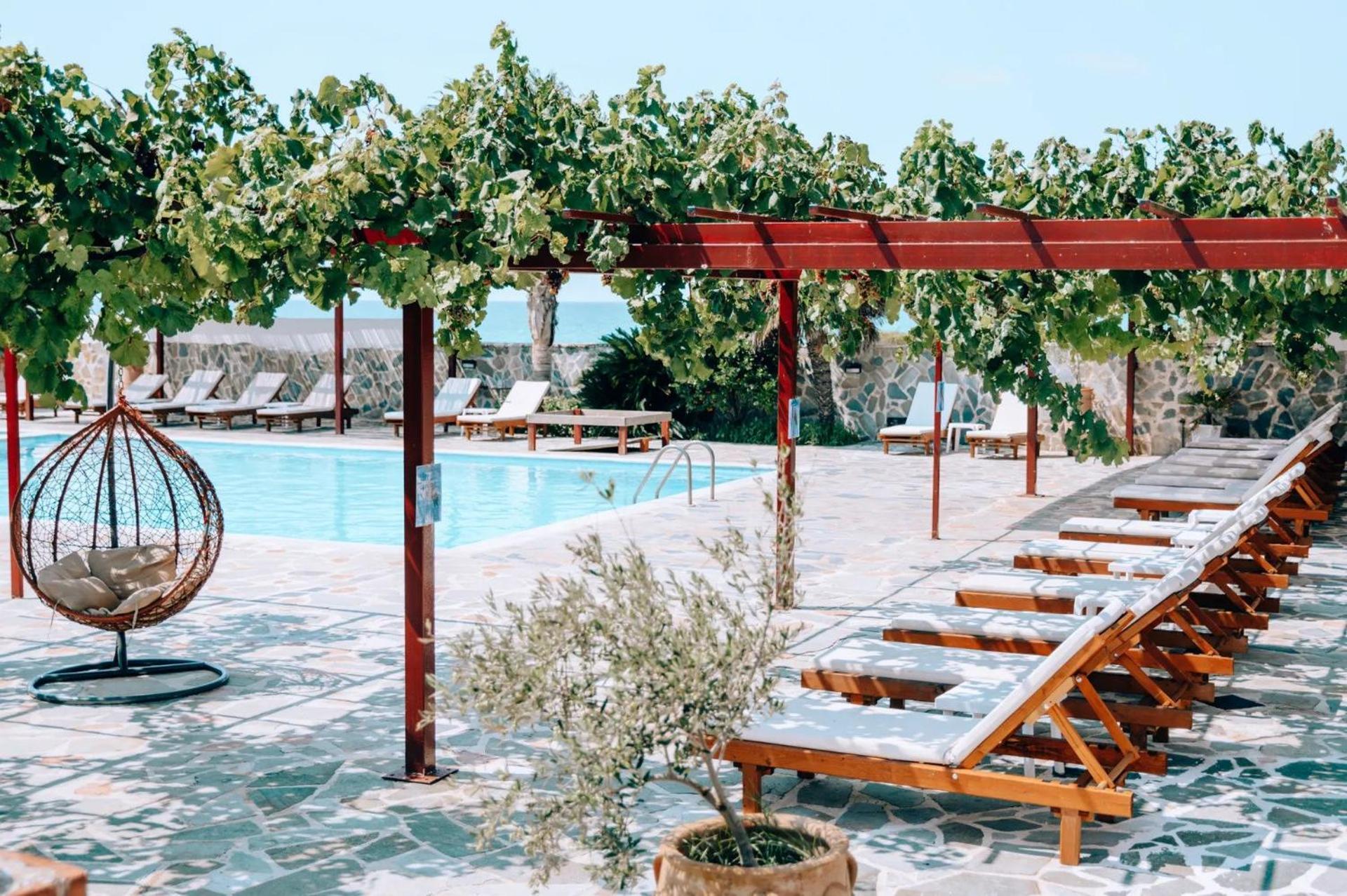 Poseidon Beach Hotel Kastrosikia Exterior photo
