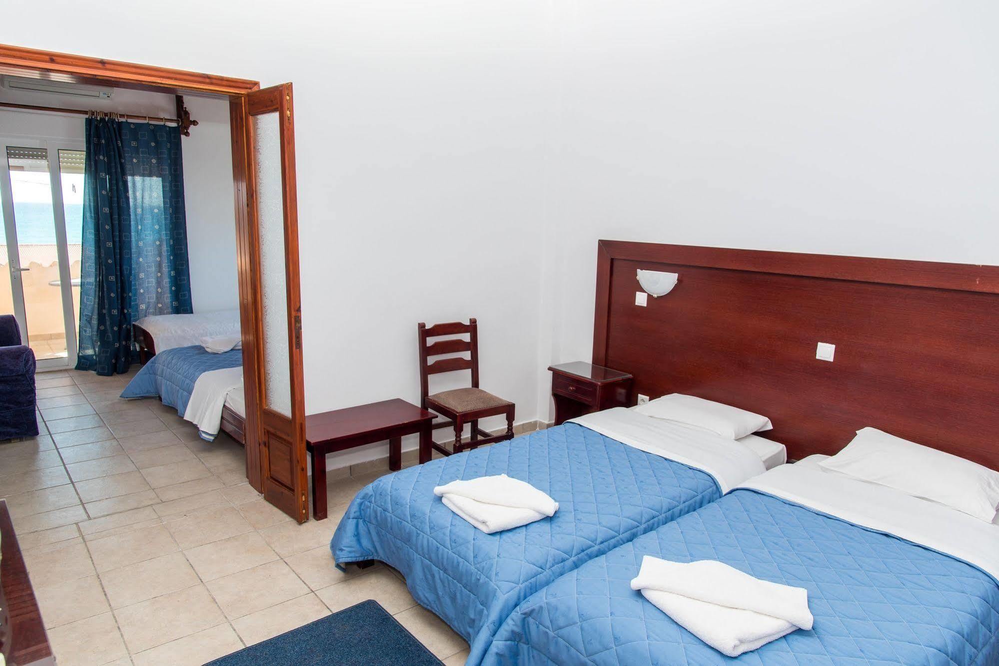 Poseidon Beach Hotel Kastrosikia Exterior photo